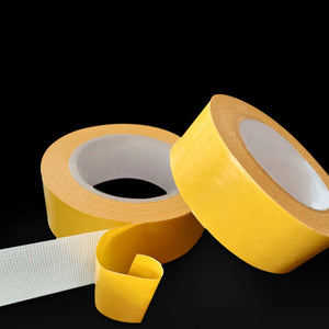 Sticky Resistant Clear Tape